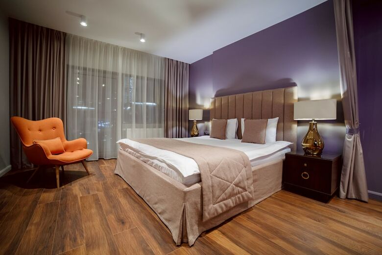 Hotel Lahta Plaza