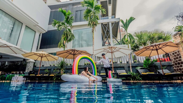 Popular Hotel & Spa