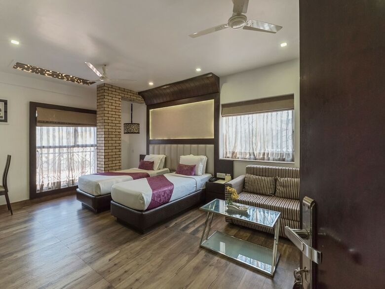 Hotel Treebo Tryst Ivory