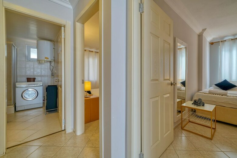 Ada Apartment