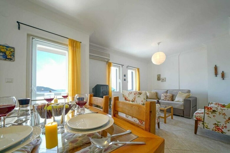 Lina Apartment
