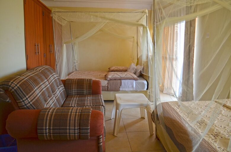 Moonlight Hotel-namanve