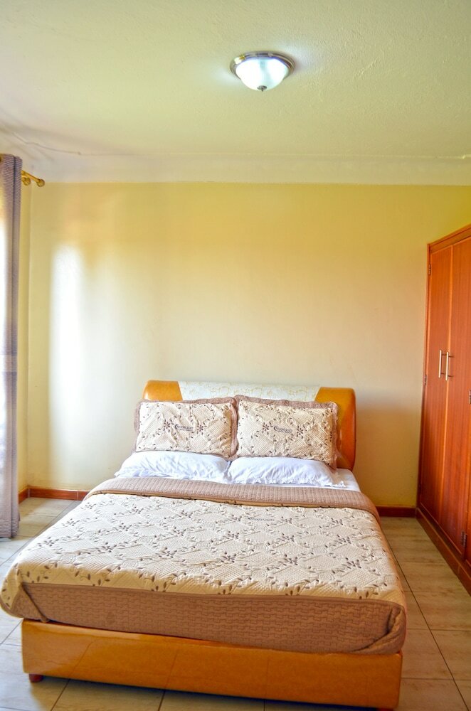 Moonlight Hotel-namanve