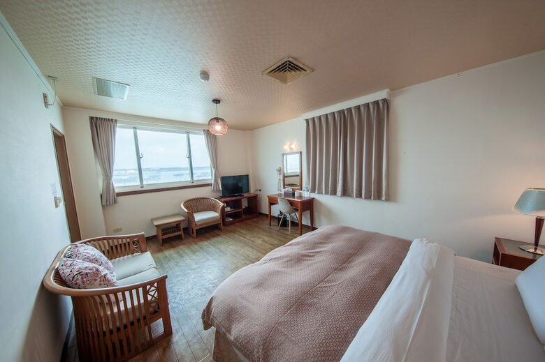 Jiahua Hotel