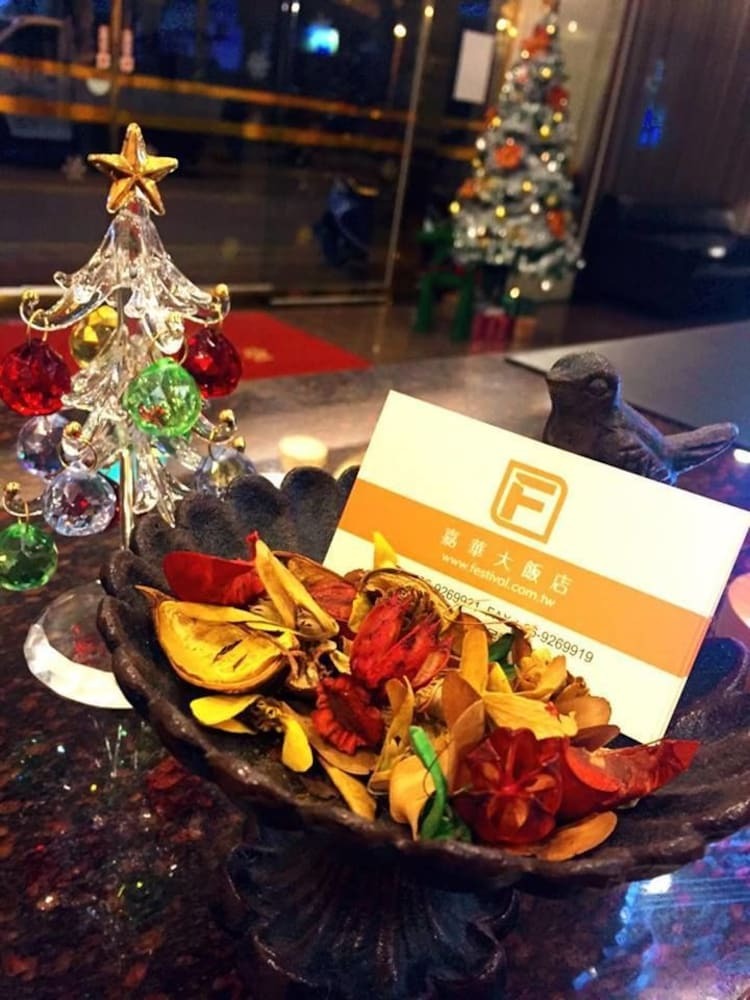Jiahua Hotel