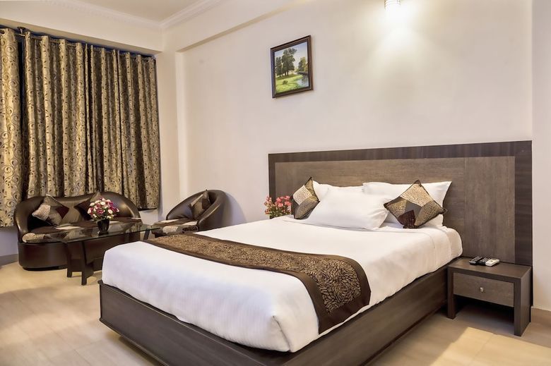 R G Hotels And Resort
