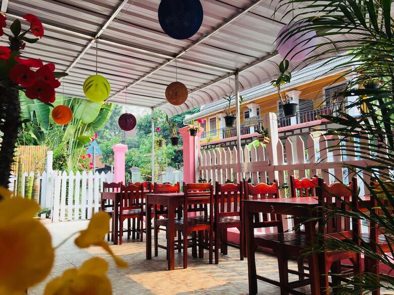 Singharat Place Hotel