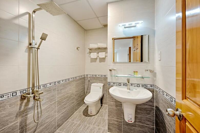 Diamond Hotel