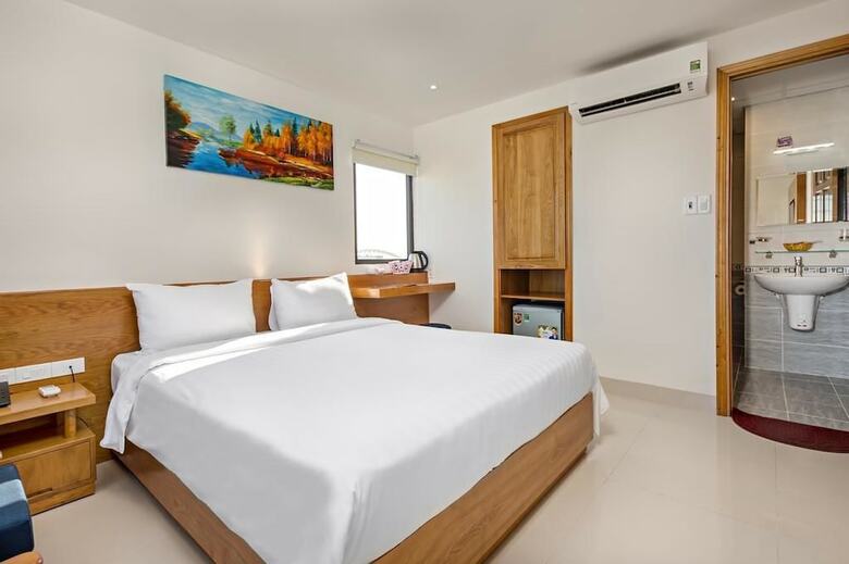 Diamond Hotel