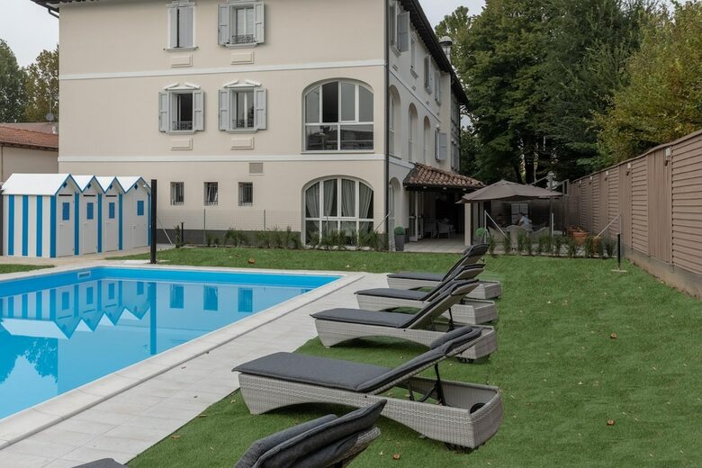 Hotel Villa Petra