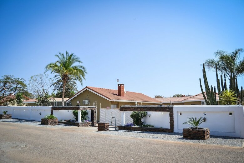 Bed & Breakfast City Square Lodge