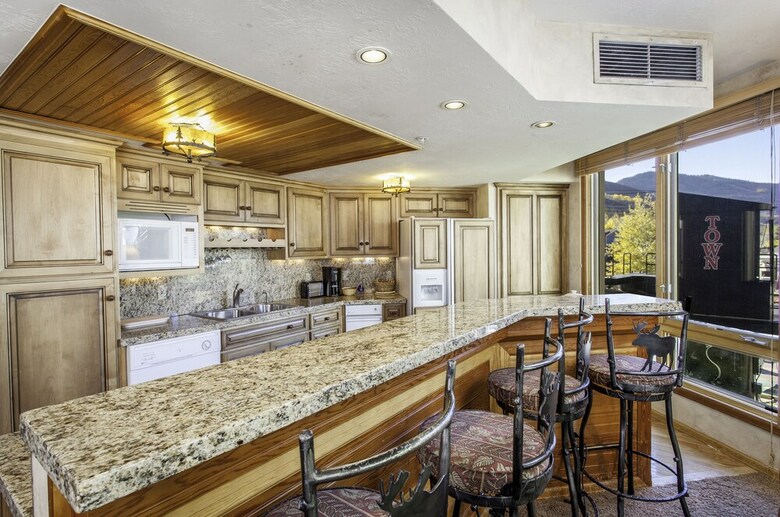 The Caledonian By All Seasons Resort Lodging