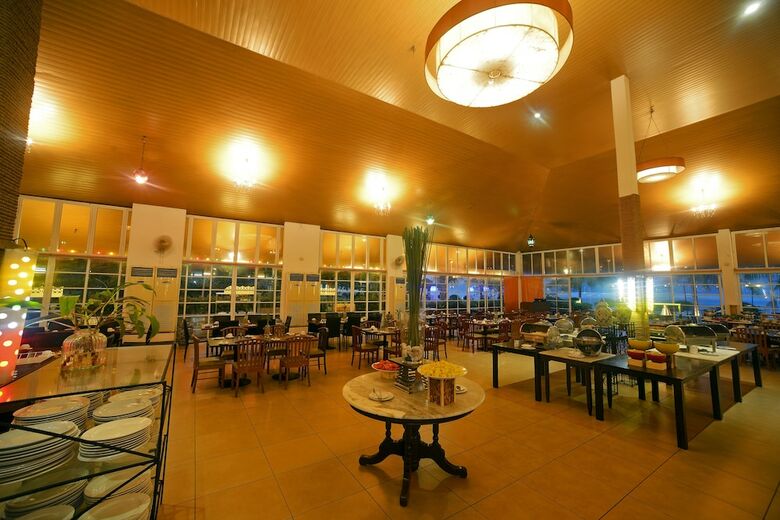 Hotel Bella Vista Waterfront Resort