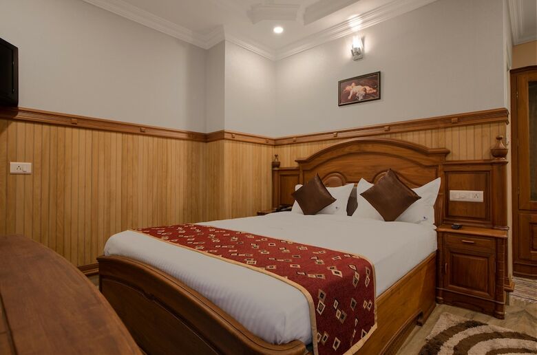 Hotel Vashanth Krishna