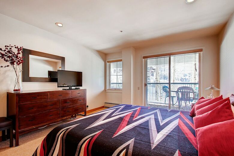 Apartamentos Centennial 2 Bedroom Condo Unit No. 7