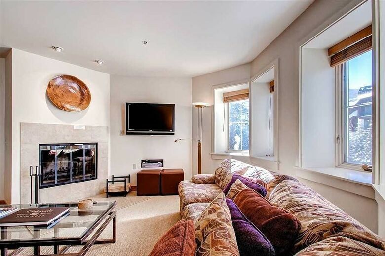 Apartamentos Centennial 2 Bedroom Condo Unit No. 7