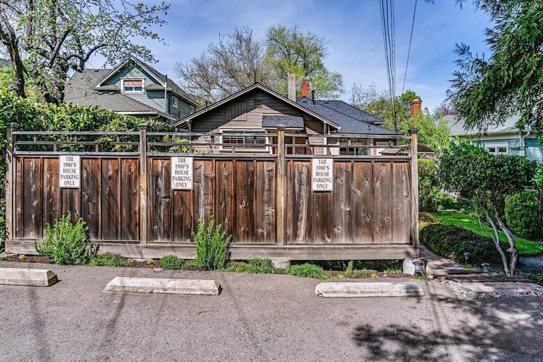 '1900' House ~ Near Osf~sleeps 8