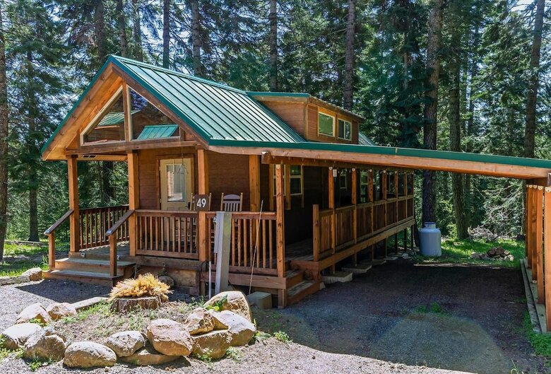#49 The Cabins At Hyatt Lake - Sleeps 4 - Private