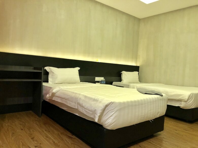 Monaco Boutique Hotel Sadong Jaya