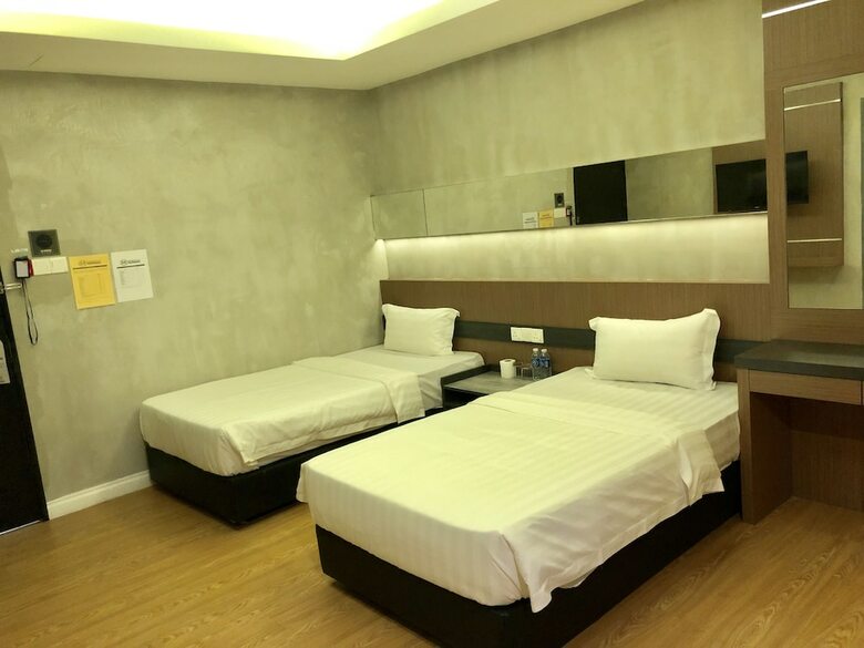 Monaco Boutique Hotel Sadong Jaya
