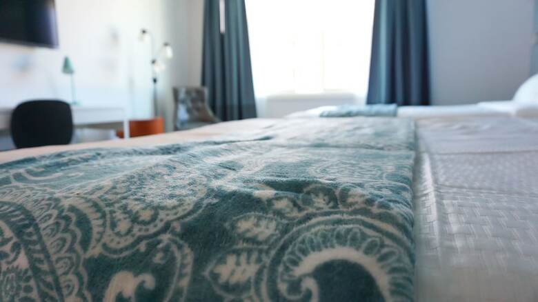 Hotel Hometel Suites
