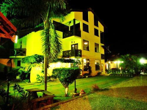 Hostal Pousada Villa Guimaraes