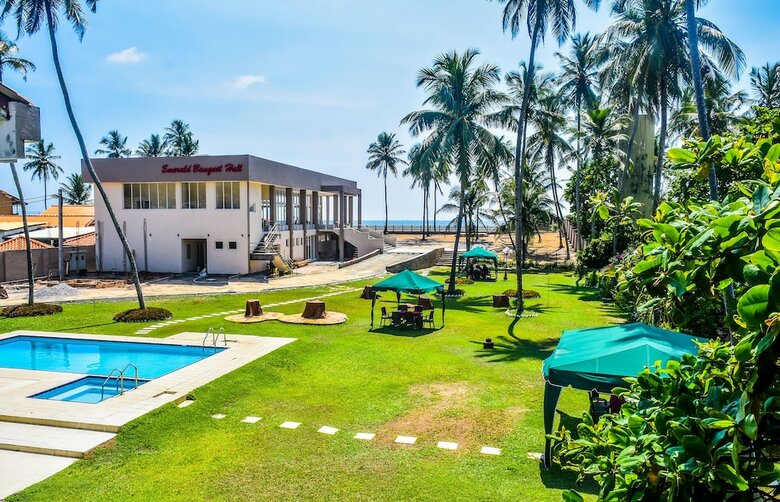 Hotel Kayjay Villa