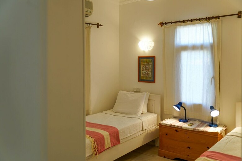 Mini Apartment