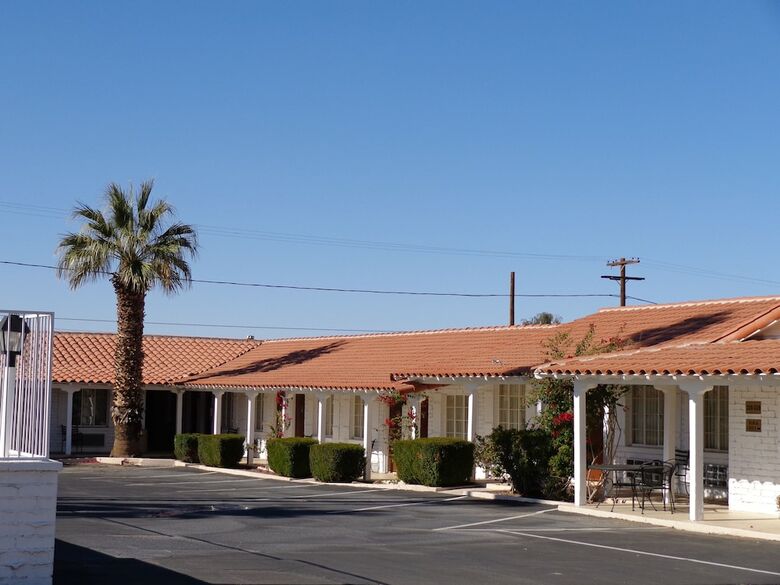 Historic Coronado Motor Hotel