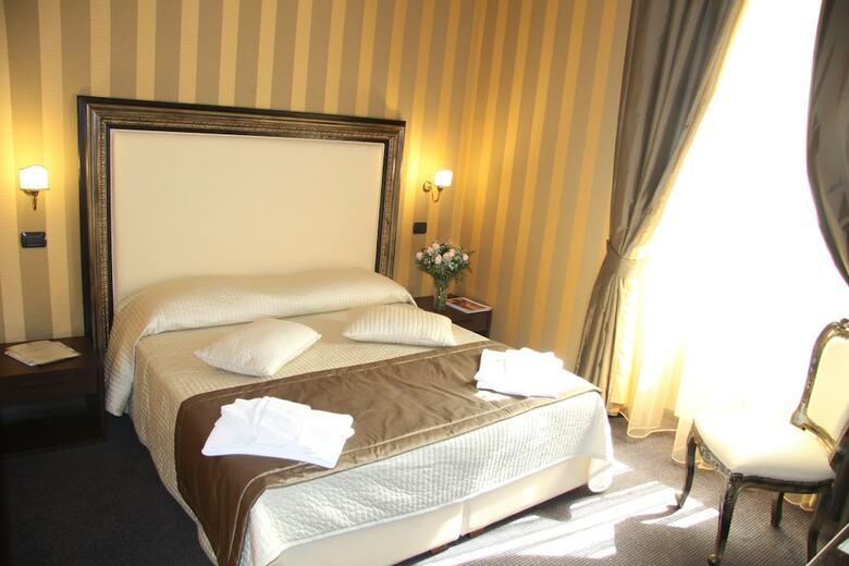 Nice Rome Holiday