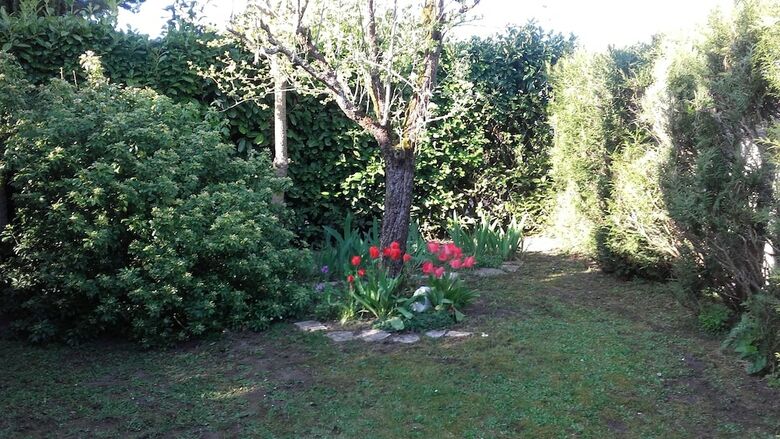 Bed & Breakfast Chambre Du Jardin Fleuri