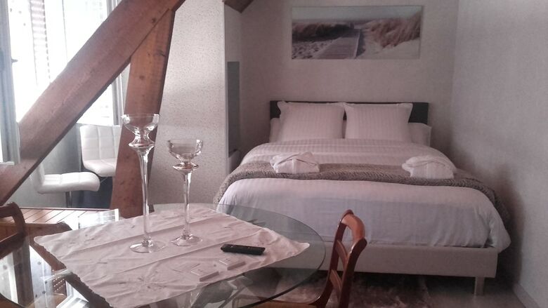 Bed & Breakfast Chambre Du Jardin Fleuri