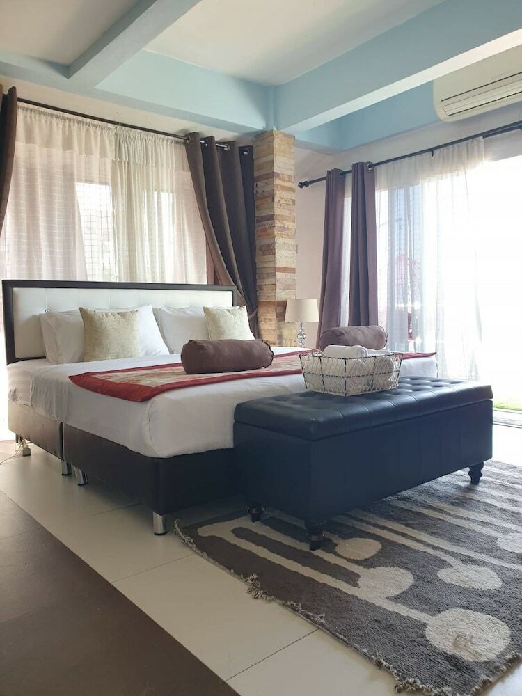 Hotel The Sea View Banchang