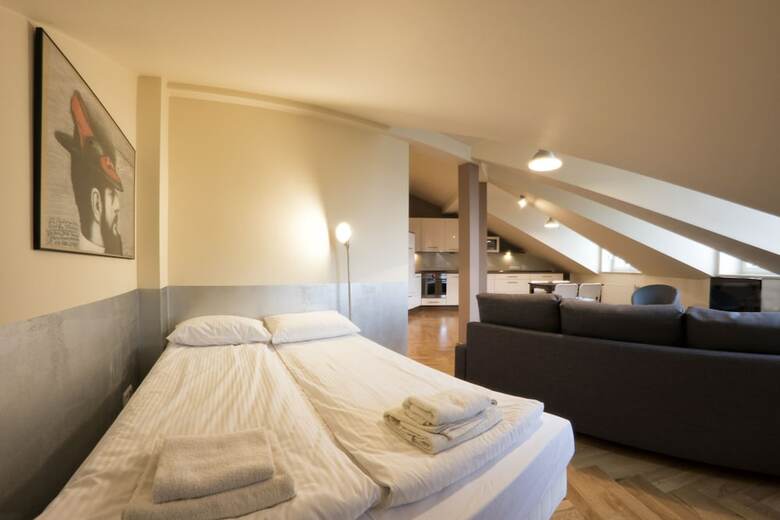 Yourplace Sm25 Apartments