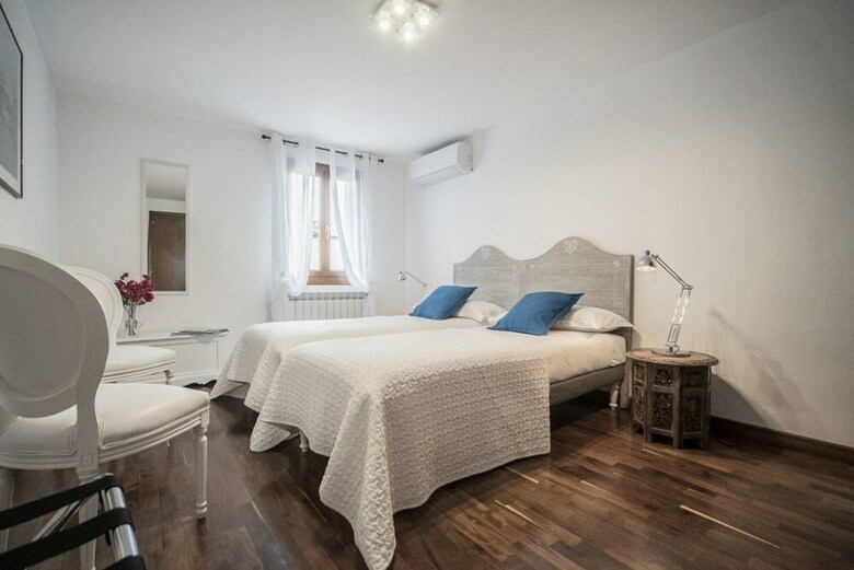 Apartamento Mansarda Magritte