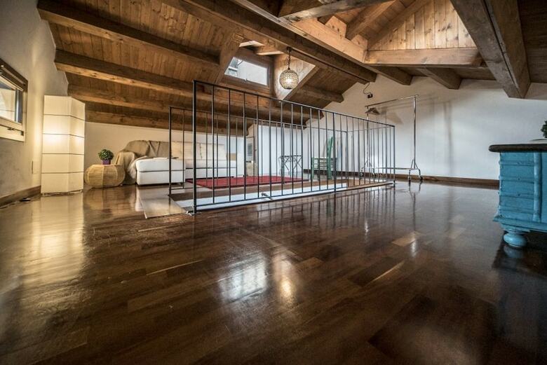 Apartamento Mansarda Magritte