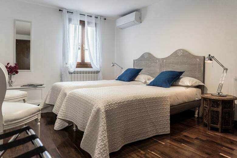 Apartamento Mansarda Magritte