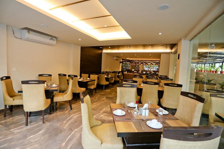 Hotel Amara Grand