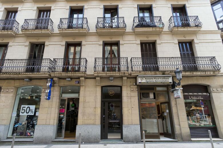 Arrasate - Iberorent Apartments