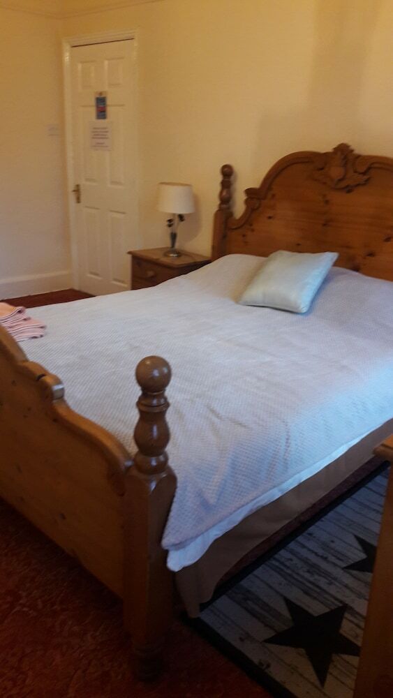 Hotel Tudor House