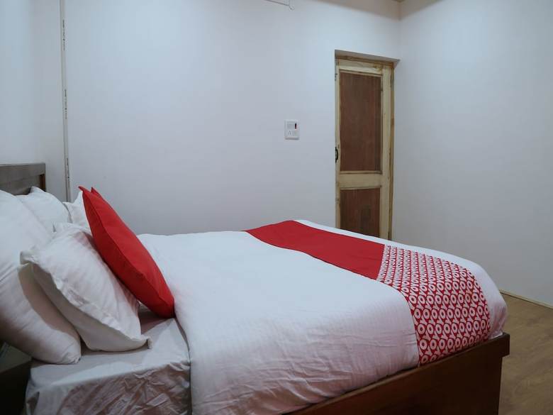 Oyo 14152 Hotel Eco Exotic