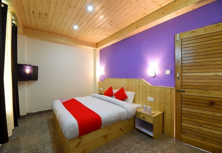 Oyo 14393 Hotel Akash Hills