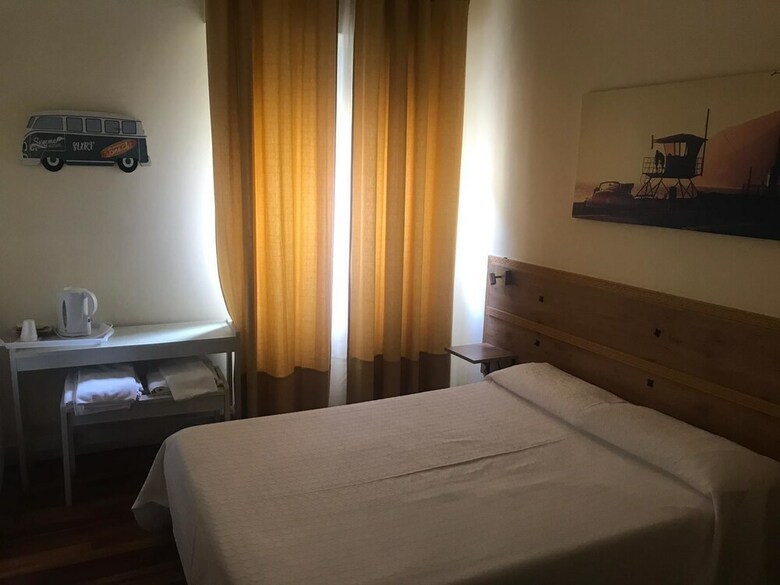 Hotel Boli�a