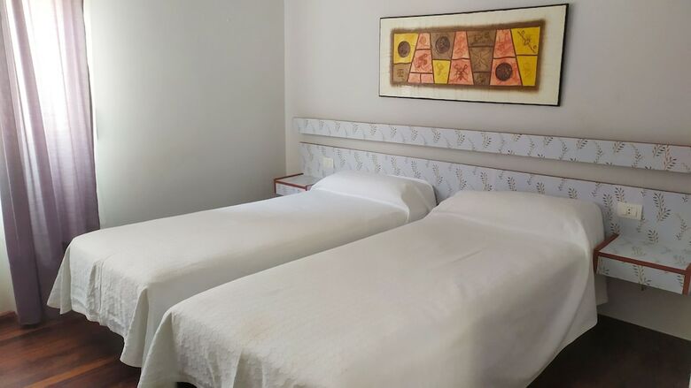 Hotel Boli�a