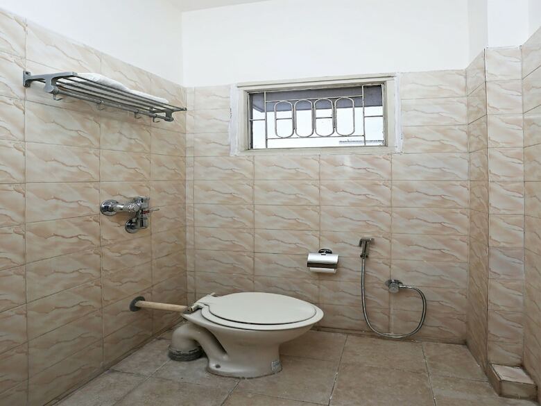 Hotel Oyo 14577 Vijay Palace