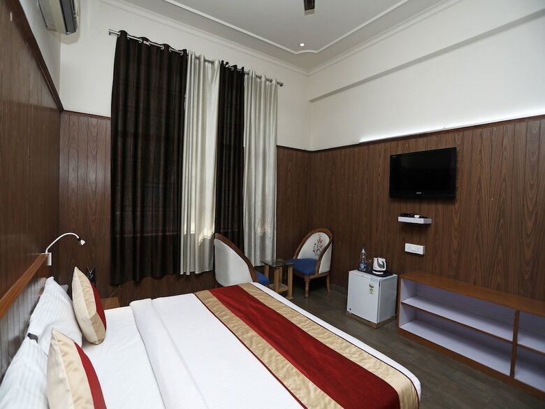 Hotel Oyo 14536 Encasa