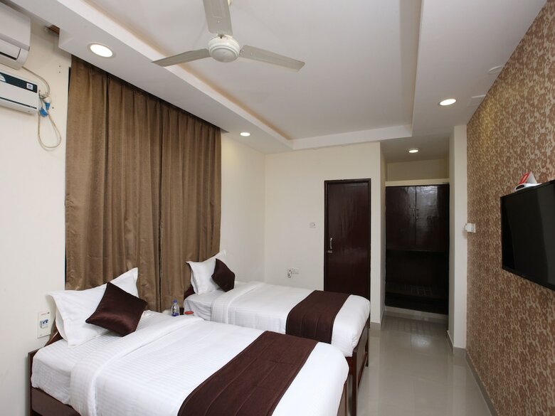 Hotel Oyo 14441 Ramani Residency