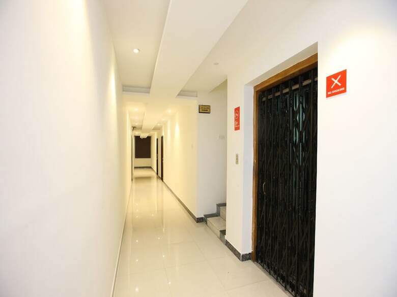Hotel Oyo 14441 Ramani Residency