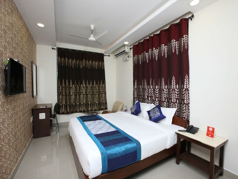 Hotel Oyo 14441 Ramani Residency