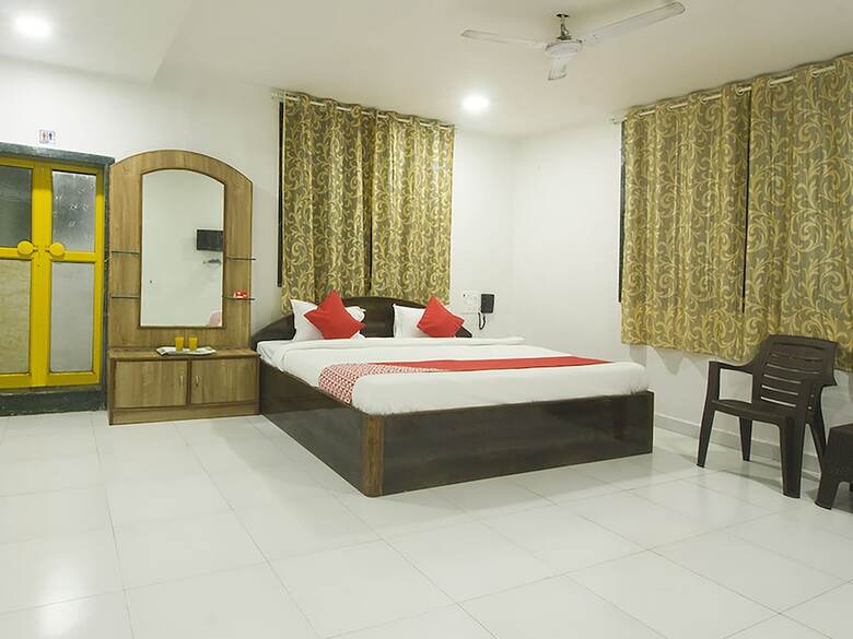 Hotel Oyo 15225 Rainbow House